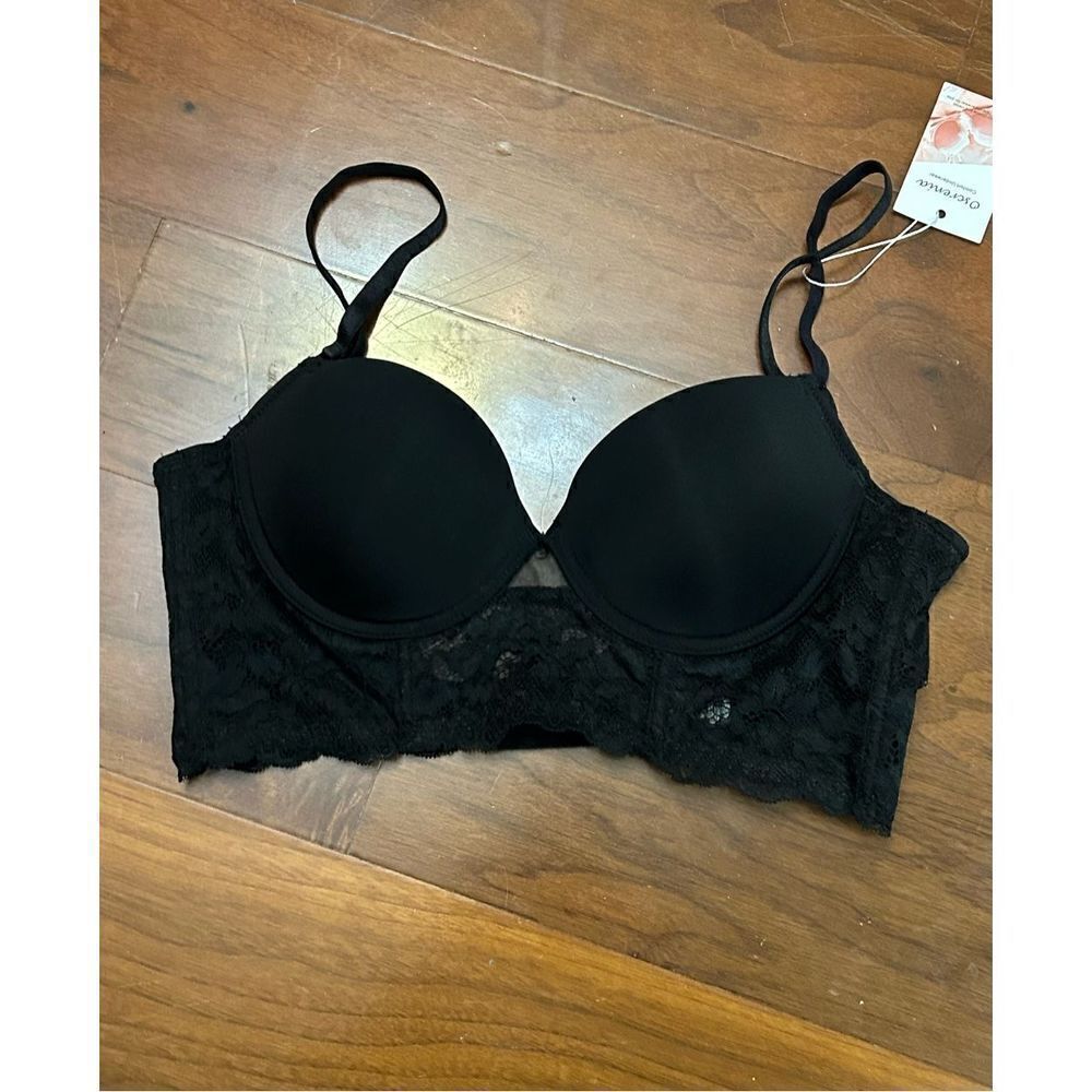 Oscrenia women’s padded lace black bra in‎ size 36B NWT